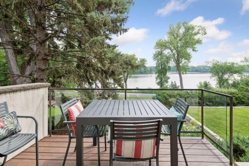 1918 Cedar Lake Parkway, Minneapolis, MN 55416
