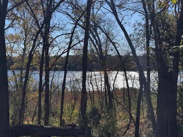 Facing Lake