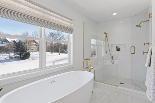 687 Oakgreen Avenue Court N, Stillwater, MN 55082