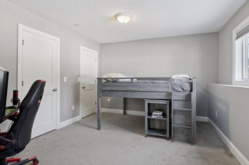 687 Oakgreen Avenue Court N, Stillwater, MN 55082