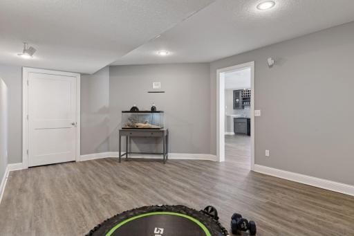 687 Oakgreen Avenue Court N, Stillwater, MN 55082