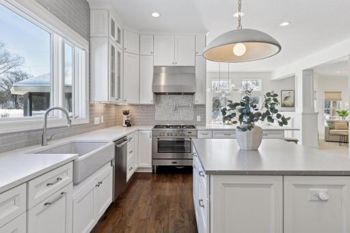 687 Oakgreen Avenue Court N, Stillwater, MN 55082