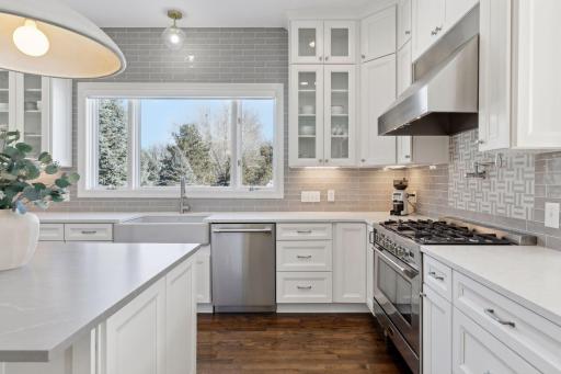 687 Oakgreen Avenue Court N, Stillwater, MN 55082