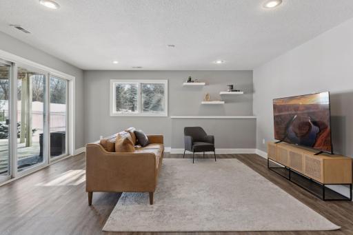 687 Oakgreen Avenue Court N, Stillwater, MN 55082