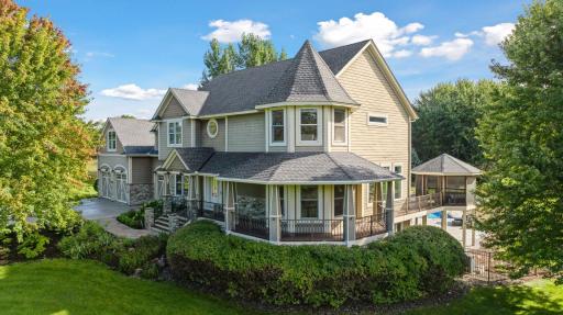 687 Oakgreen Avenue Court N, Stillwater, MN 55082