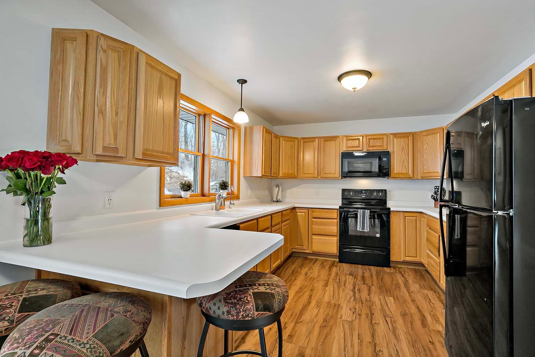 Space for Seating at the Counter