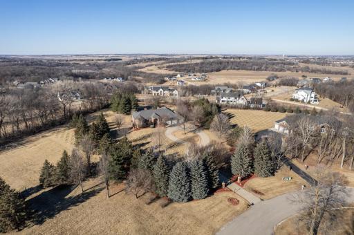 1083 Weatherhill Lane SW, Rochester, MN 55902