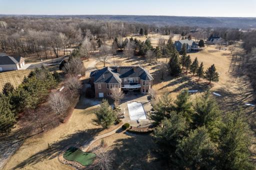 1083 Weatherhill Lane SW, Rochester, MN 55902