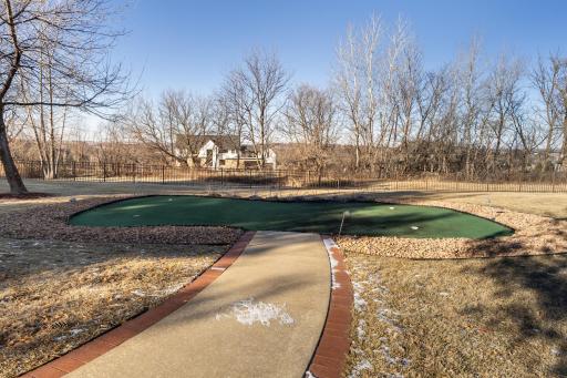 1083 Weatherhill Lane SW, Rochester, MN 55902