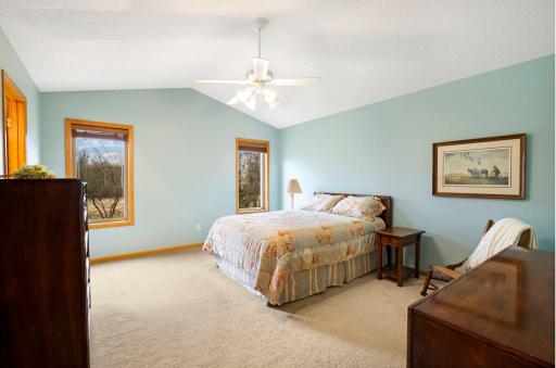 Owner's bedroom with windows w/ naturally private views