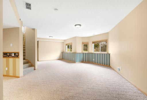 16712 Blind Lake Trail SE, Prior Lake, MN 55372