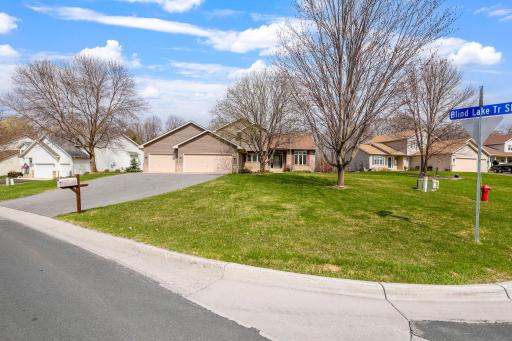 16712 Blind Lake Trail SE, Prior Lake, MN 55372
