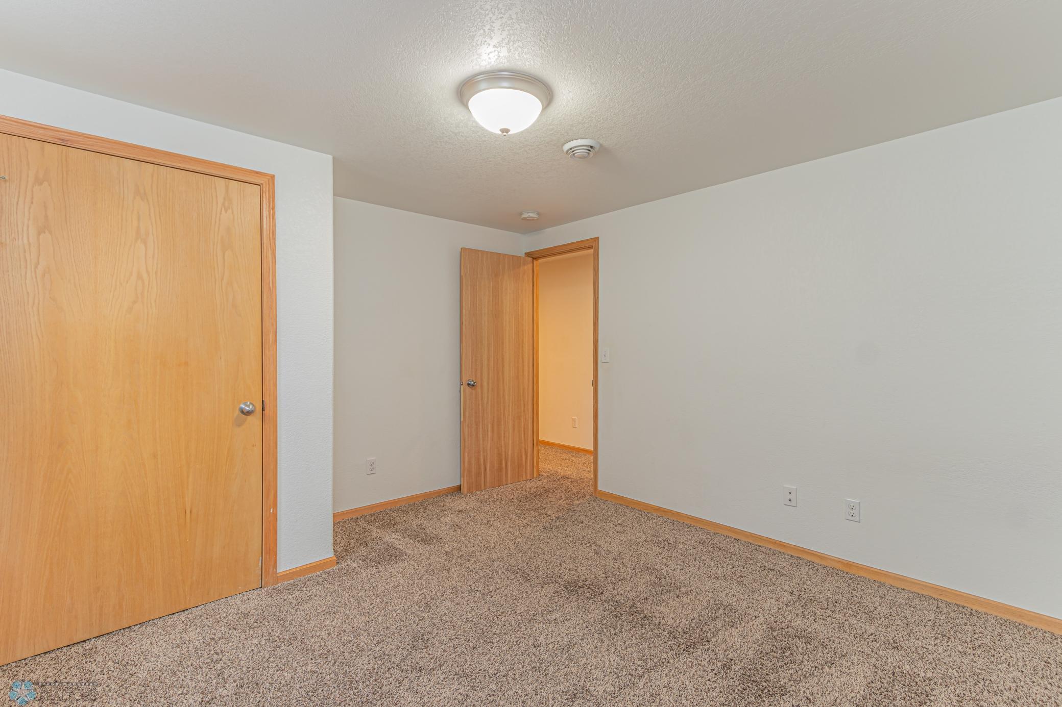 4227 51st Street S Fargo, ND-24.jpg