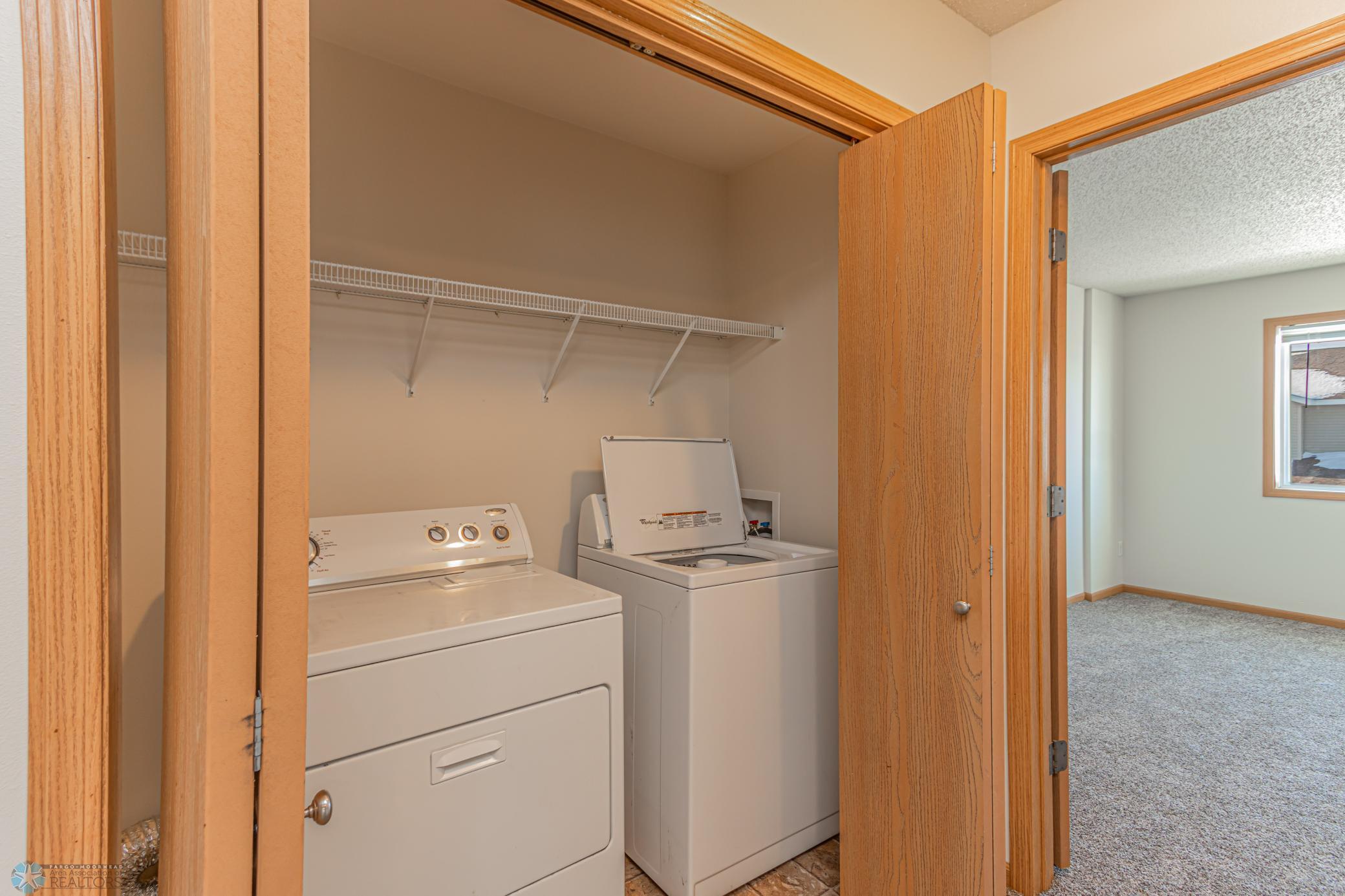4252 Estate Dr S Fargo, ND-19.jpg