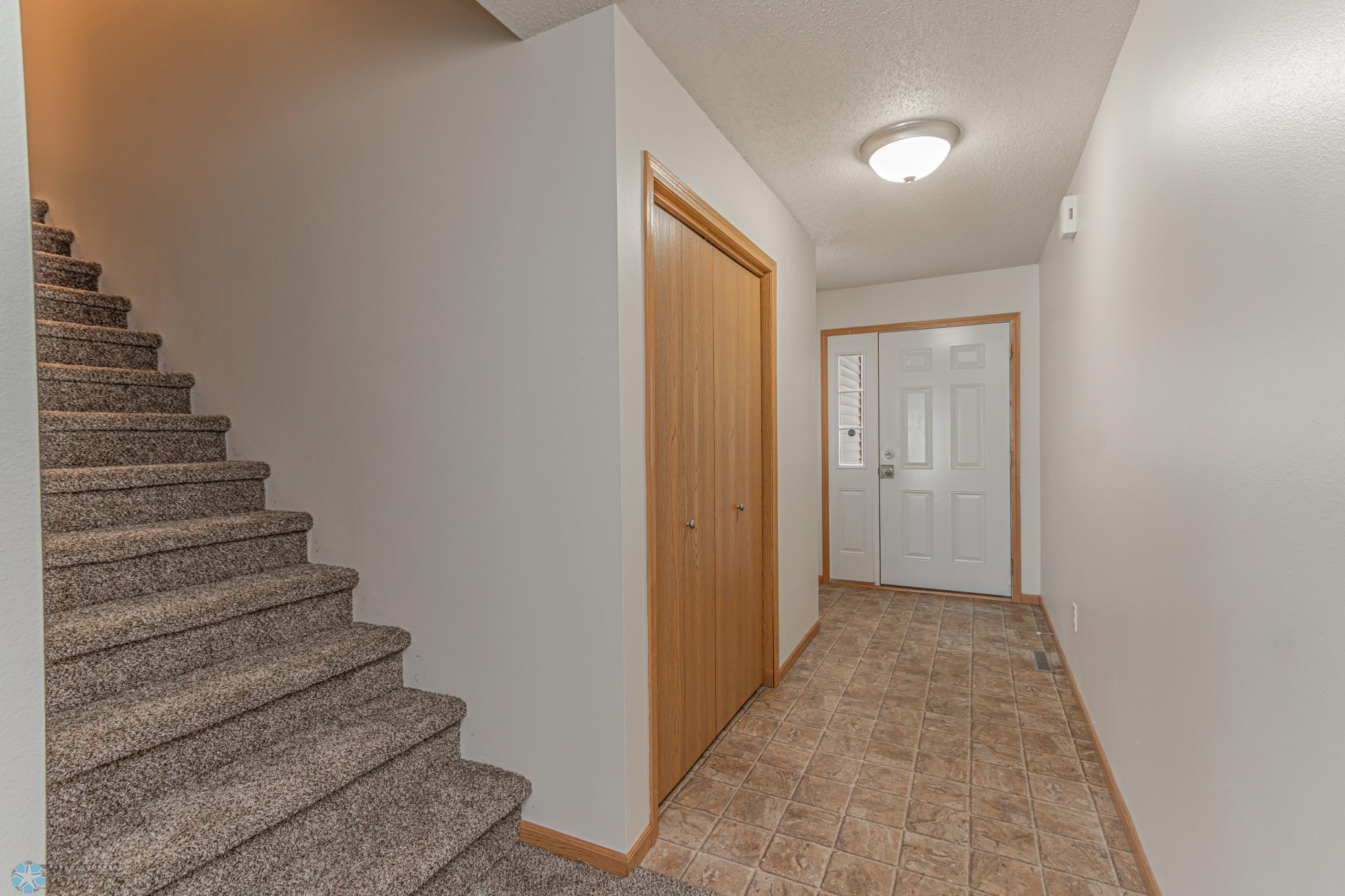 4252 Estate Dr S Fargo, ND-5.jpg