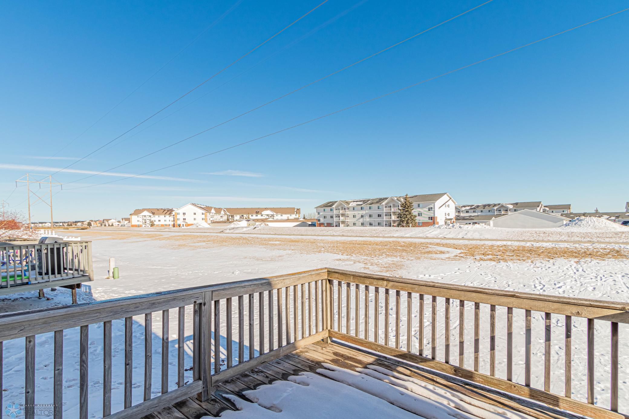 4252 Estate Dr S Fargo, ND-33.jpg