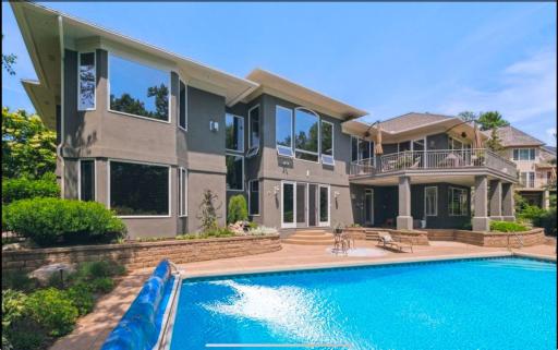 18767 Bearpath Trail, Eden Prairie, MN 55347
