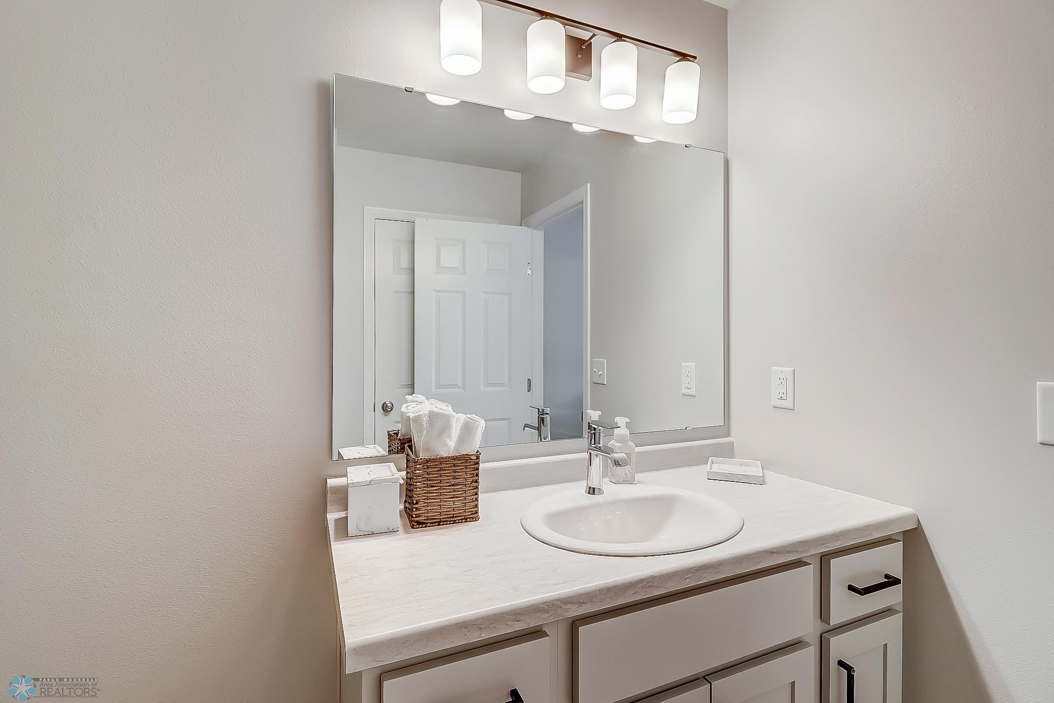 Primary Bathroom1_2.jpg