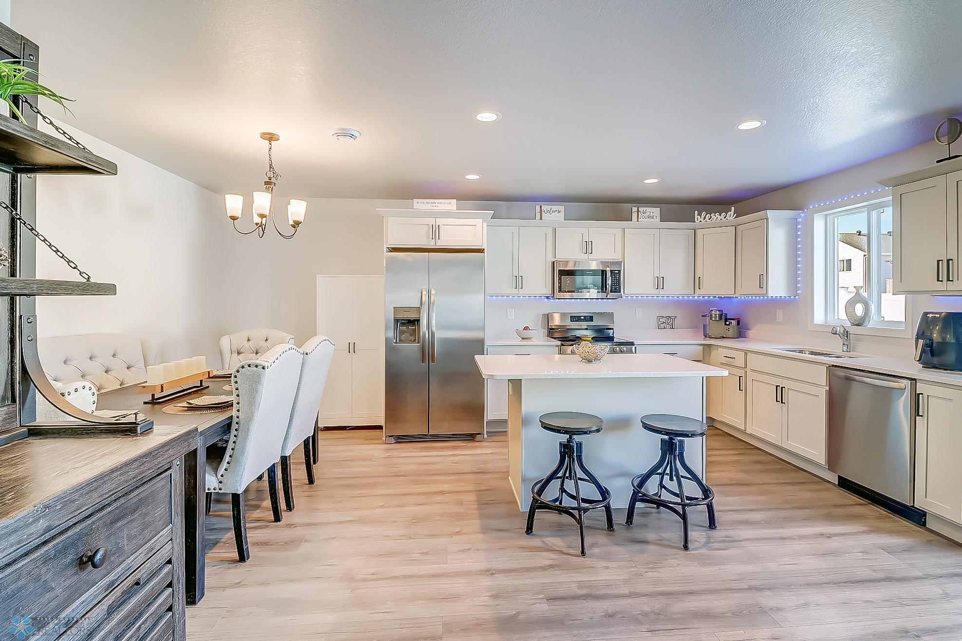 Kitchen1_1.jpg