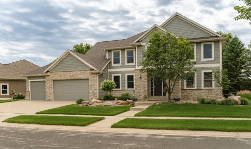 3942 Autumn Lake Court SW, Rochester, MN 55902