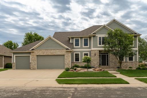 3942 Autumn Lake Court SW, Rochester, MN 55902
