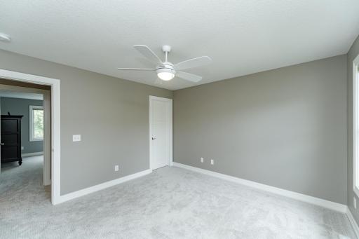 3942 Autumn Lake Court SW, Rochester, MN 55902
