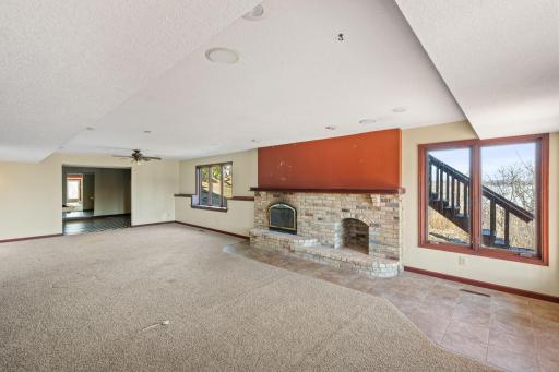 Remodel or construct a new home in the Lafayette Ridge neighborhood of Minnetonka Beach, one of Lake Minnetonka's most beloved cities.