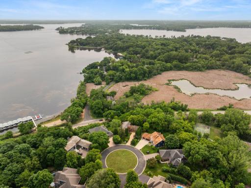 Remodel or construct a new home in the Lafayette Ridge neighborhood of Minnetonka Beach, one of Lake Minnetonka's most beloved cities.