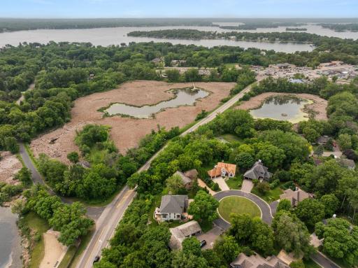 Remodel or construct a new home in the Lafayette Ridge neighborhood of Minnetonka Beach, one of Lake Minnetonka's most beloved cities.