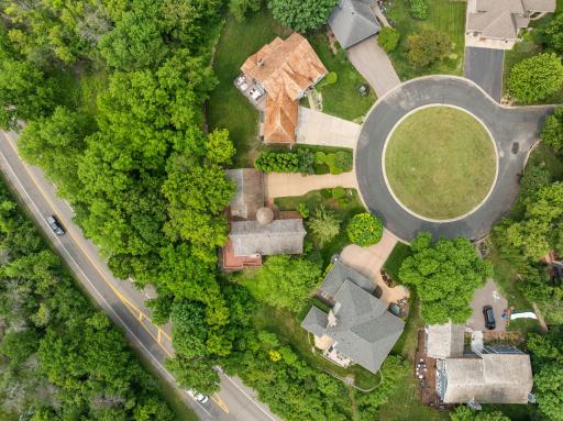 Remodel or construct a new home in the Lafayette Ridge neighborhood of Minnetonka Beach, one of Lake Minnetonka's most beloved cities.