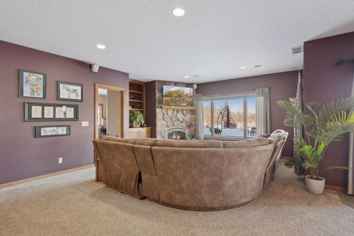 9177 Gowan Avenue NW, Maple Lake, MN 55358
