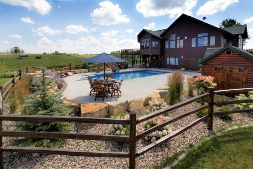 9177 Gowan Avenue NW, Maple Lake, MN 55358