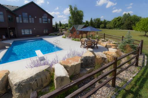 9177 Gowan Avenue NW, Maple Lake, MN 55358