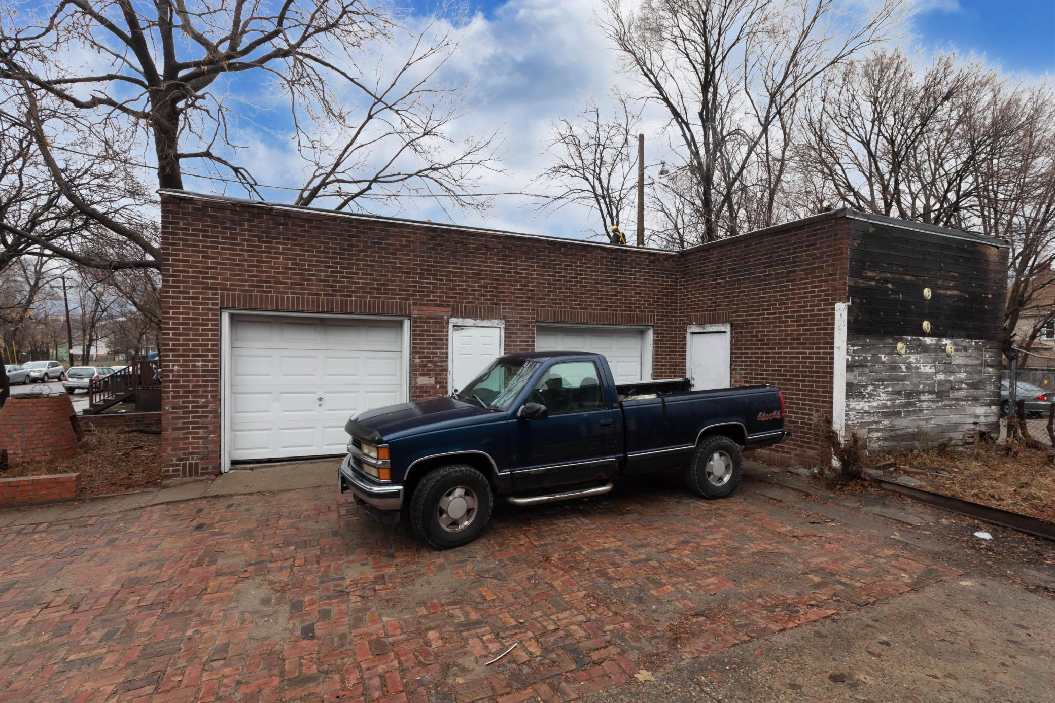 2221 15th Ave S-22.jpg