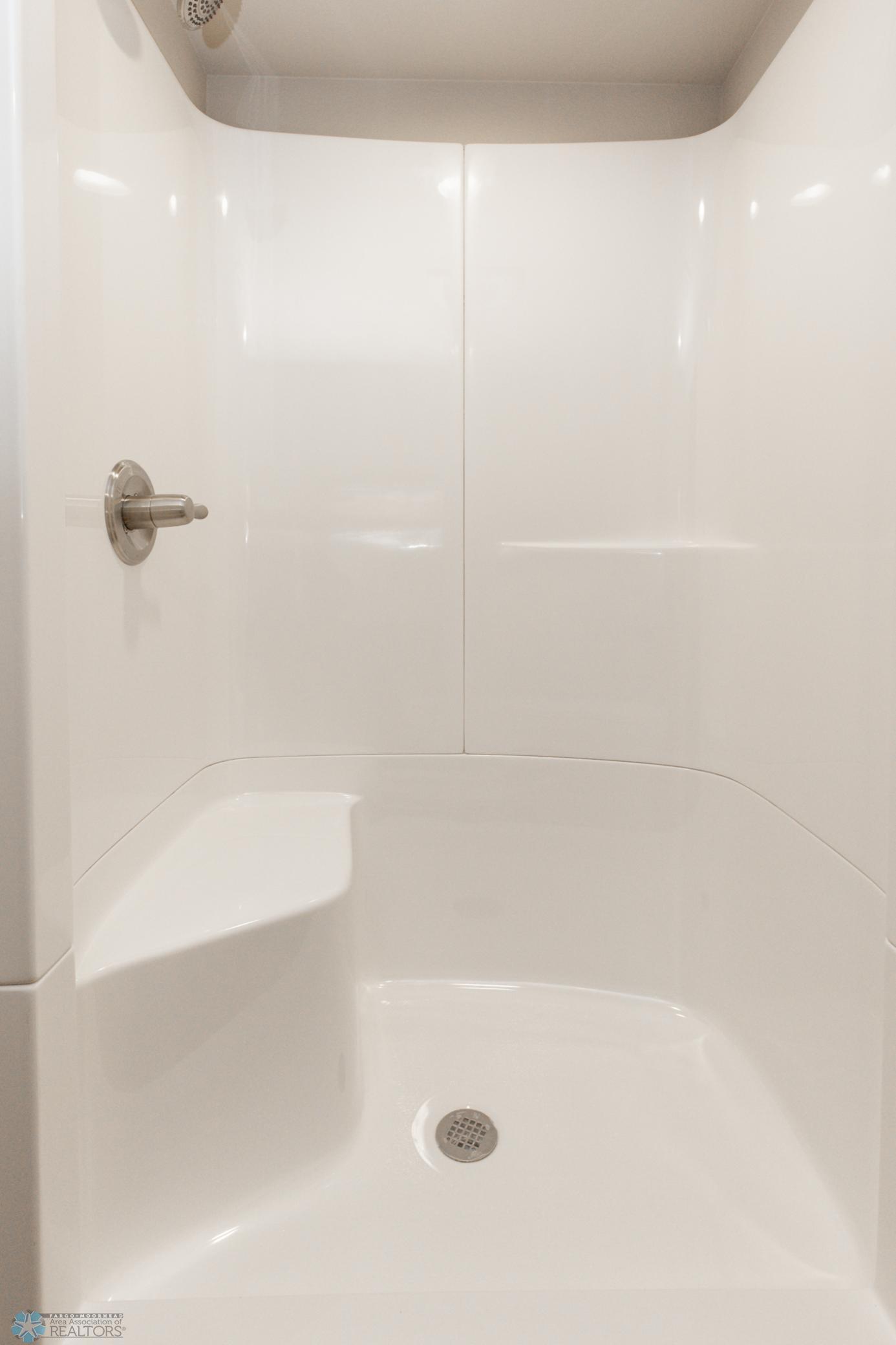 Bathroom 2 - 3/4