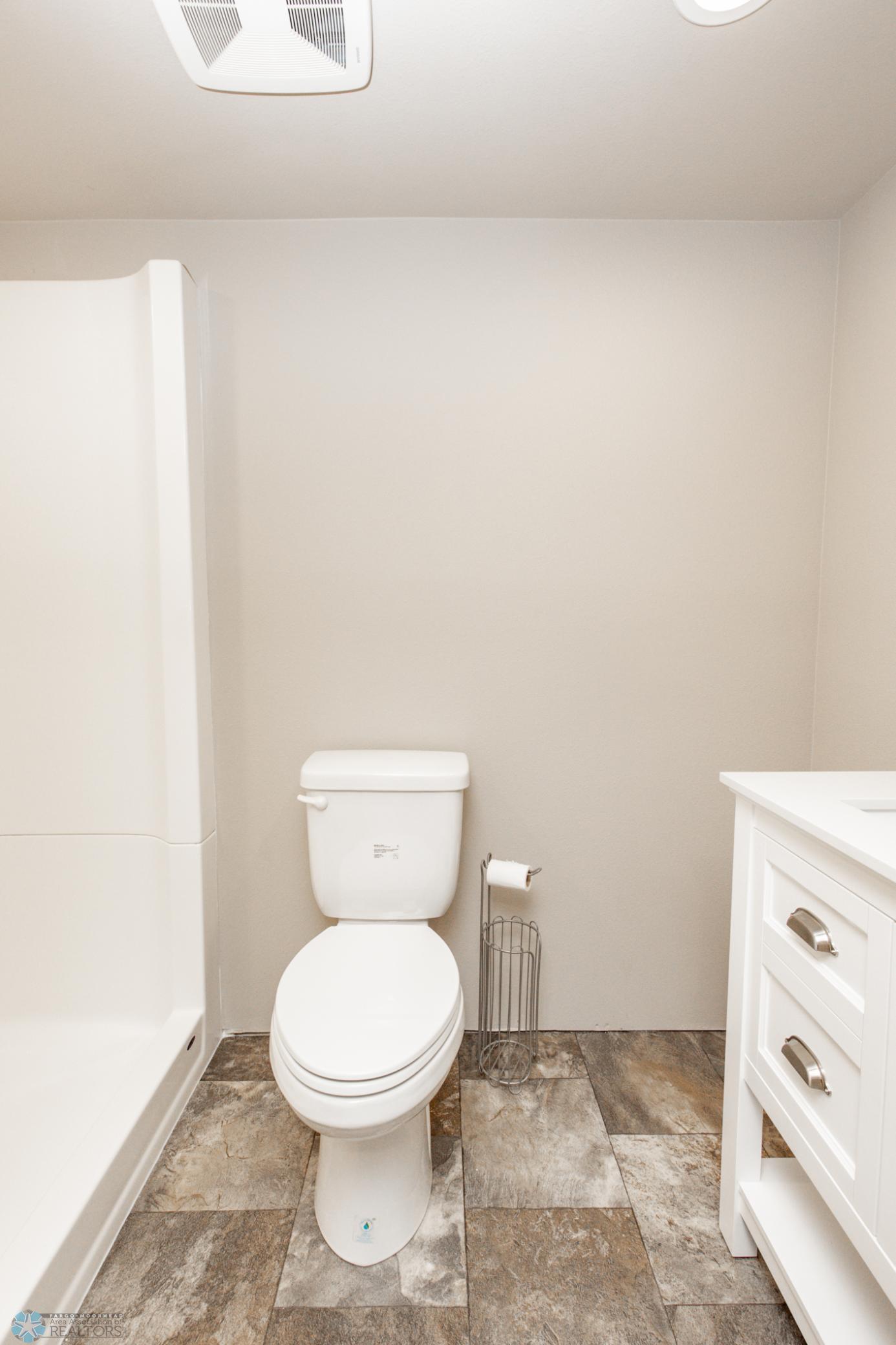 Bathroom 2 - 3/4