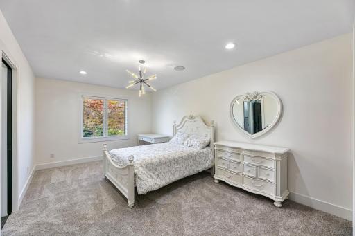19138 81st Place N, Maple Grove, MN 55311