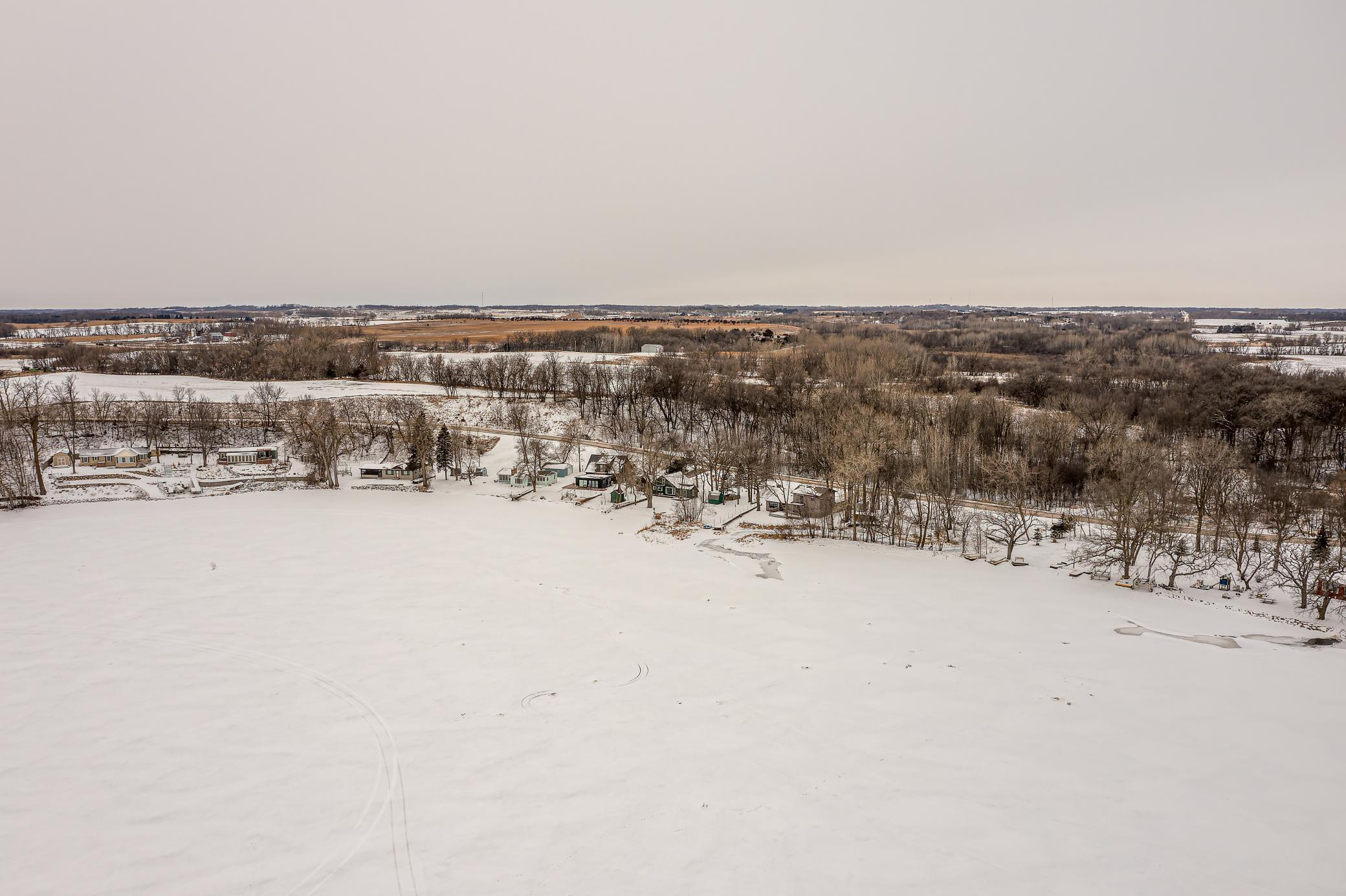 Lake Manuella has a maximum depth of 51 feet.