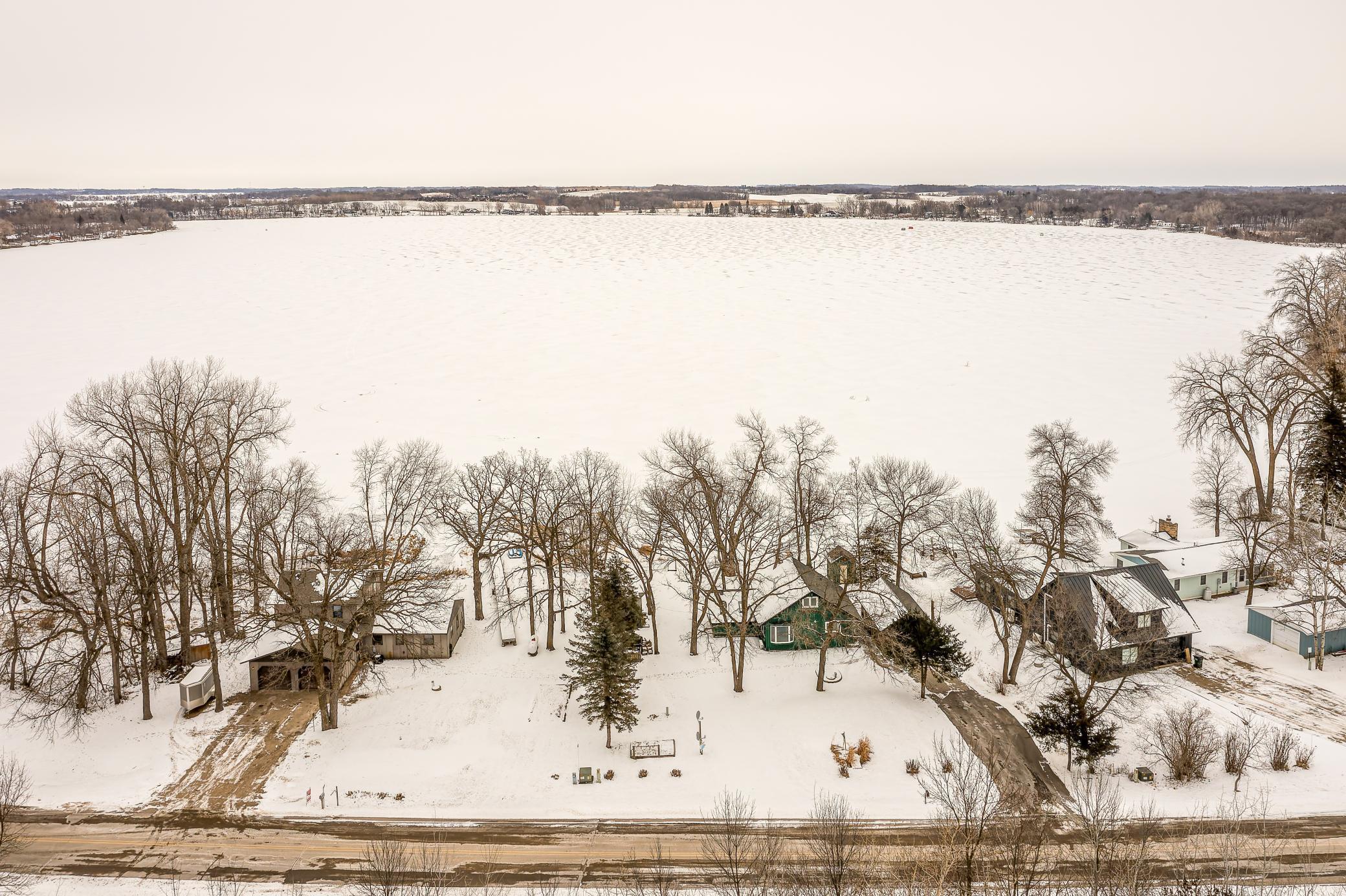 Many fish species live in Lake Manuella, including black bullhead, bluegill, brown trout, channel catfish, largemouth bass, and walleye