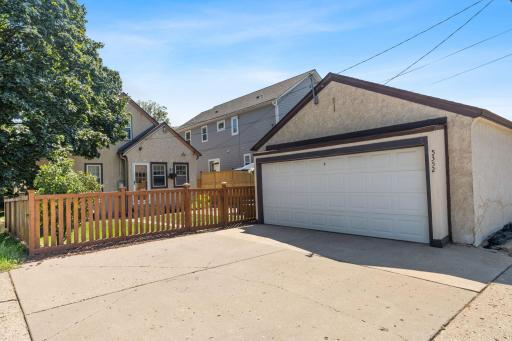 5352 Columbus Avenue, Minneapolis, MN 55417