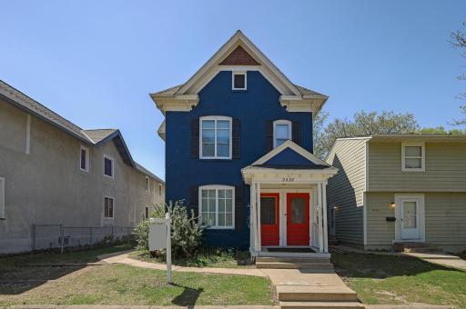 2428 11th Avenue S, Minneapolis, MN 55404