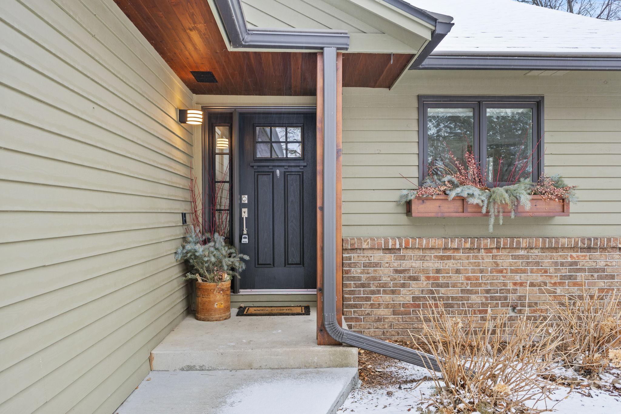 Even during the winter MN months, the front entry way is still charming!