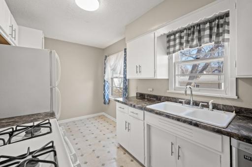 1815 Arthur Street NE, Minneapolis, MN 55418
