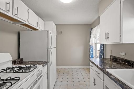 1815 Arthur Street NE, Minneapolis, MN 55418
