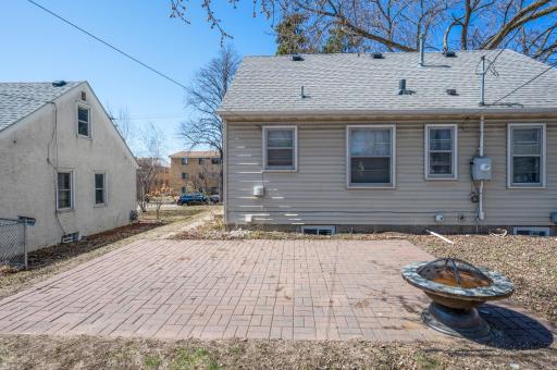 1815 Arthur Street NE, Minneapolis, MN 55418