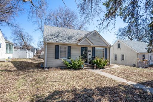 1815 Arthur Street NE, Minneapolis, MN 55418