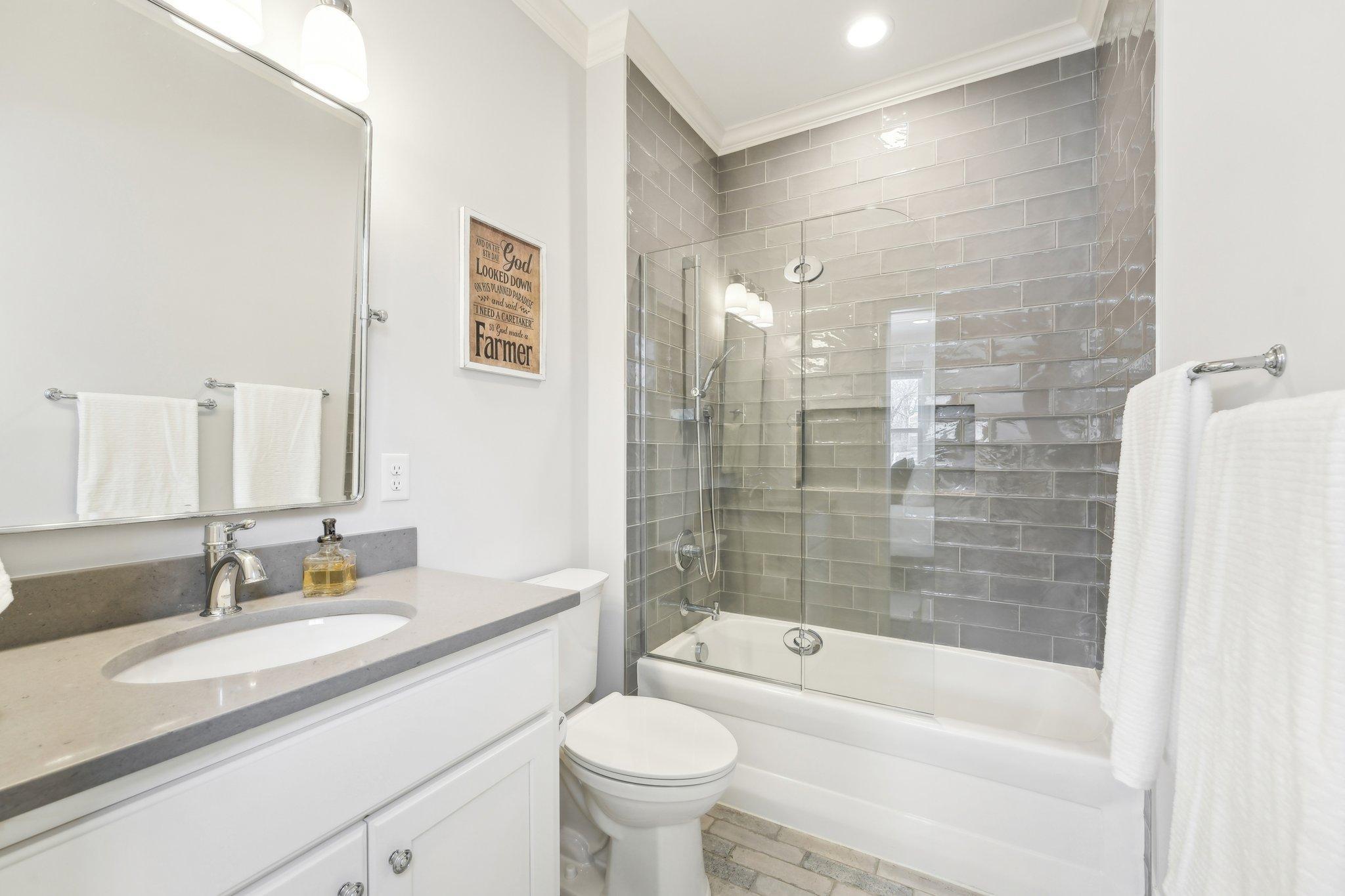 49-web-or-mls-Willow Ln-055.jpg