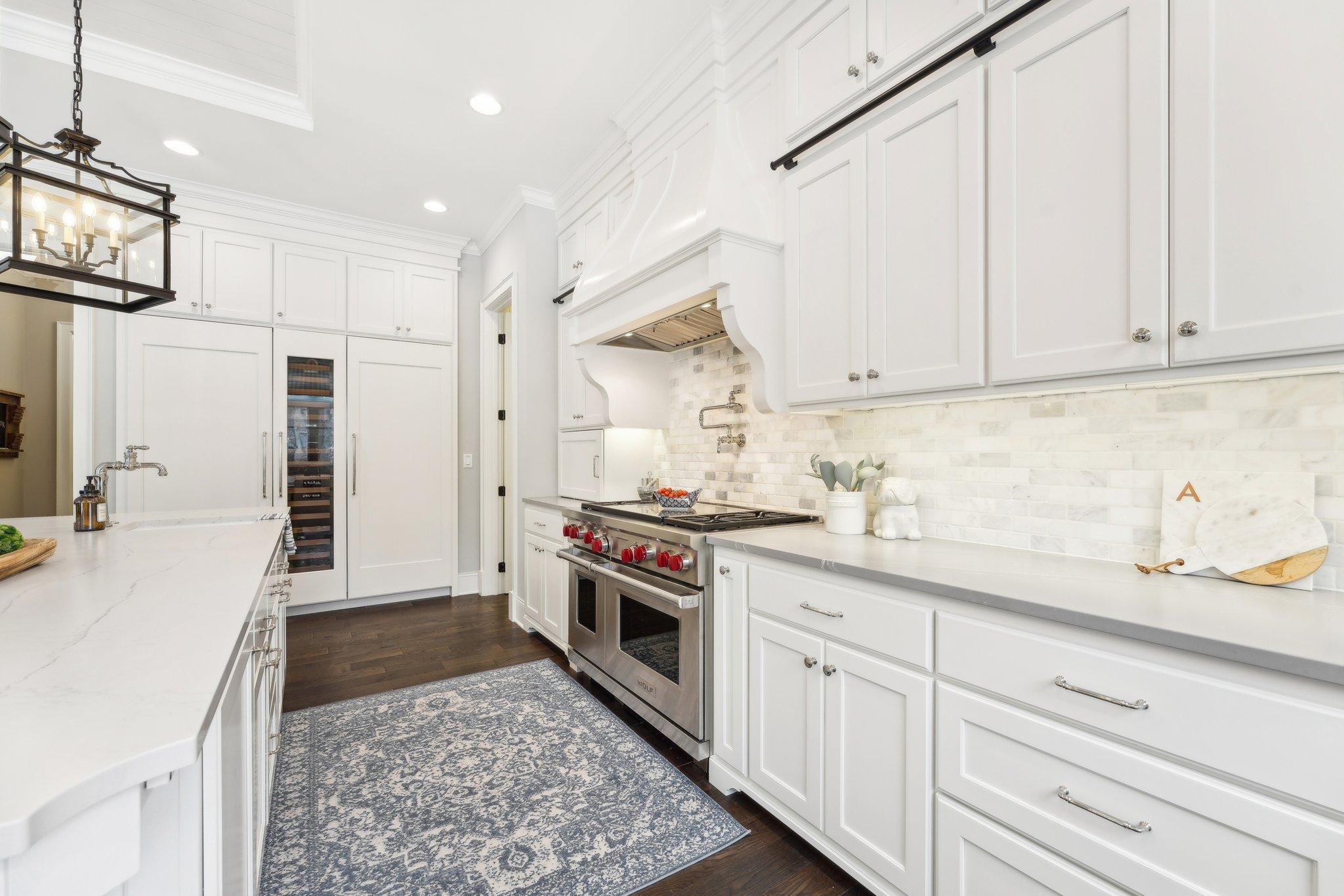 16-web-or-mls-Willow Ln-019.jpg