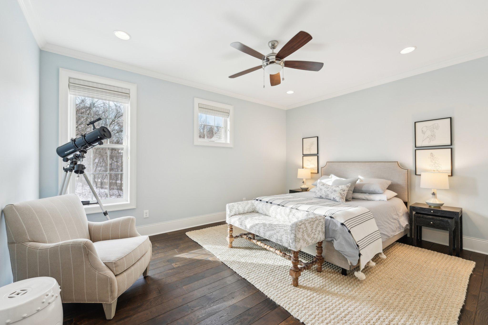 43-web-or-mls-Willow Ln-049.jpg