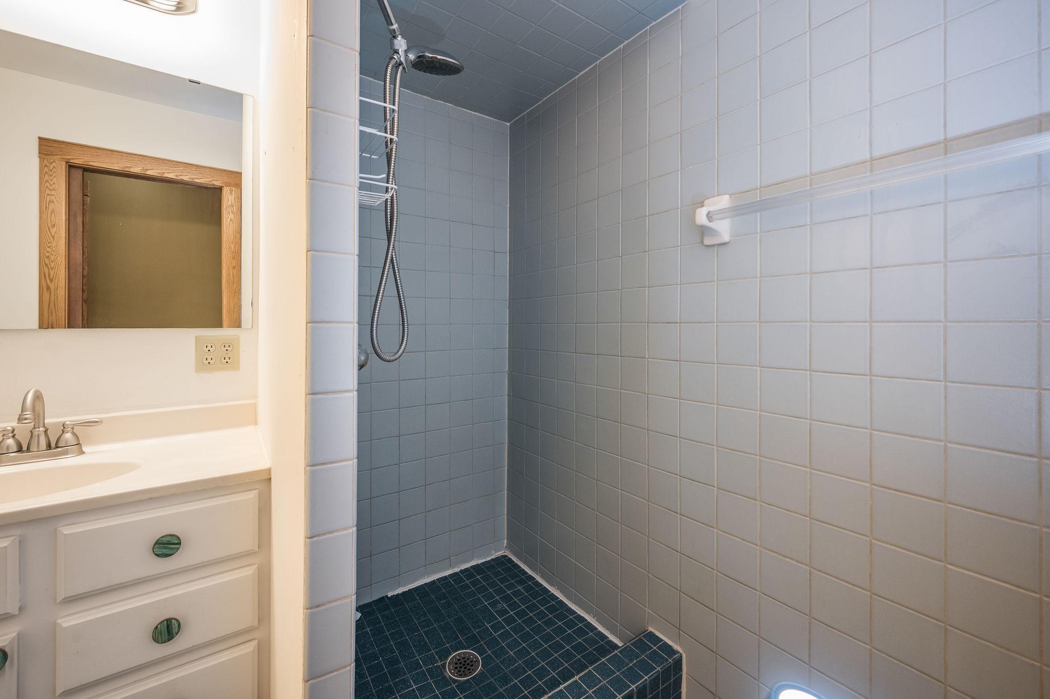 517 2nd Ave NE Waseca MN-22.jpg